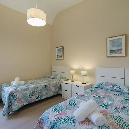 Homeforguest Modern In San Agustin 2 Min From The San Bartolome de Tirajana (Gran Canaria)