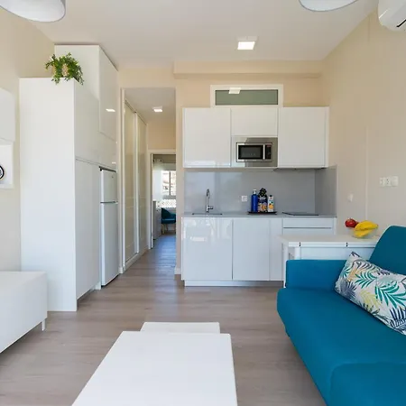 דירה Homeforguest Modern In San Agustin 2 Min From The San Bartolomé